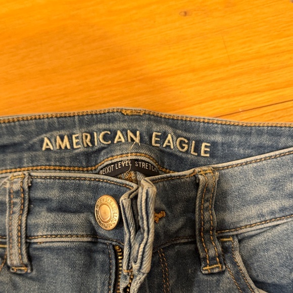 American eagle - Picture 2 of 4